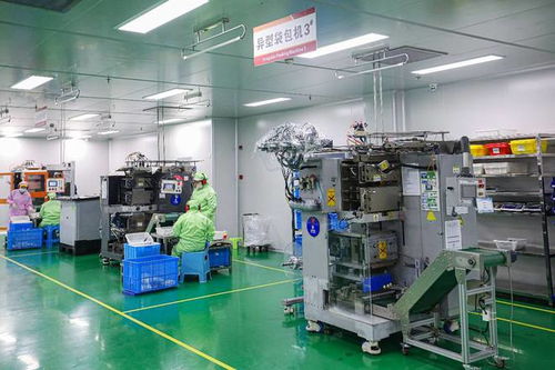 次抛与一般化妆品的区别 探秘韵斐诗工厂与化妆学校的视角