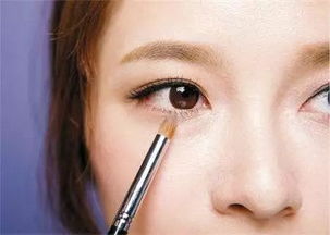 轻熟裸妆技巧 专业化妆学校教你打造自然精致妆容