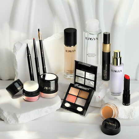 ILISYA套装体验与性价比分析 化妆学校视角的深度解读